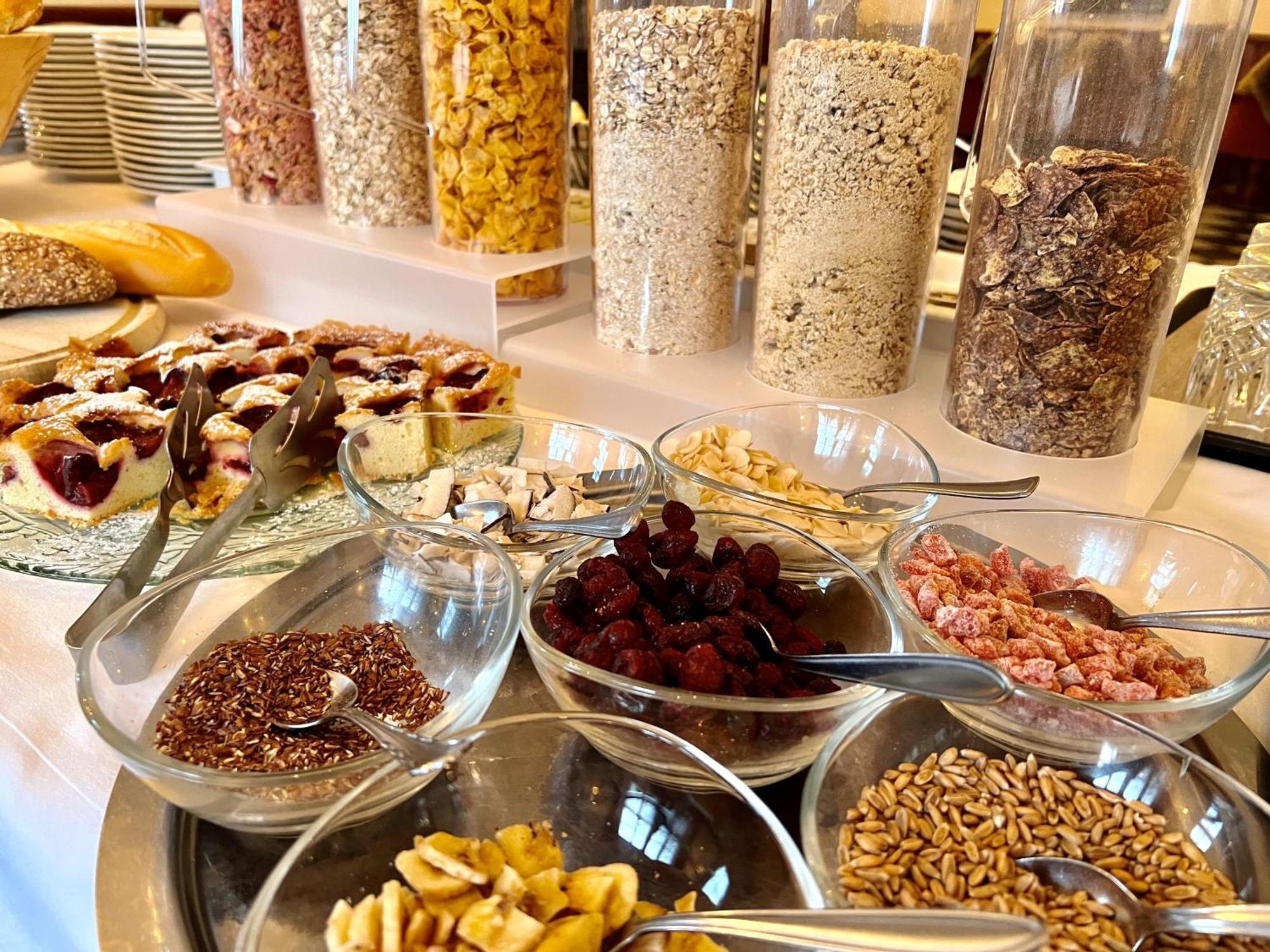 Hotel Restaurant Gruenwalderhof Patsch Eksteriør bilde