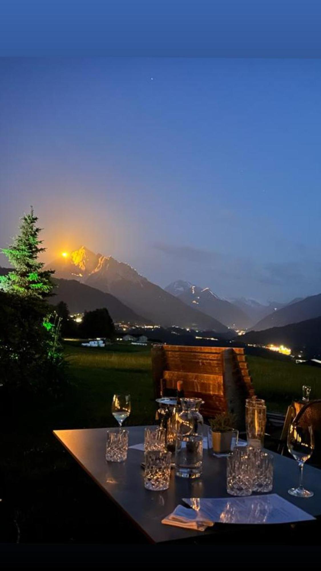 Hotel Restaurant Gruenwalderhof Patsch Eksteriør bilde