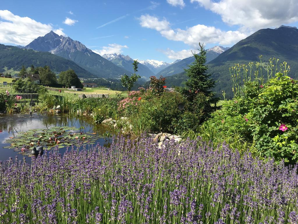 Hotel Restaurant Gruenwalderhof Patsch Eksteriør bilde