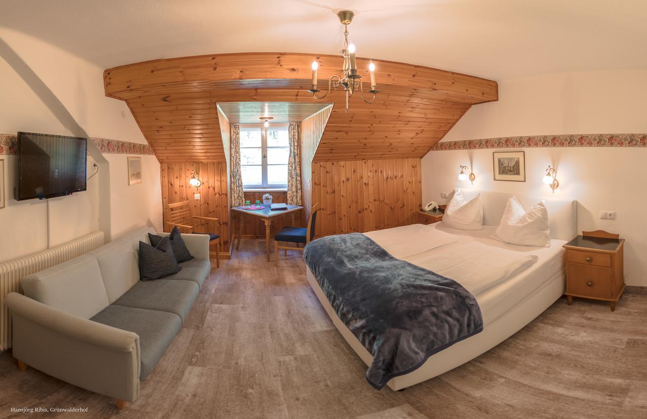 Hotel Restaurant Gruenwalderhof Patsch Eksteriør bilde
